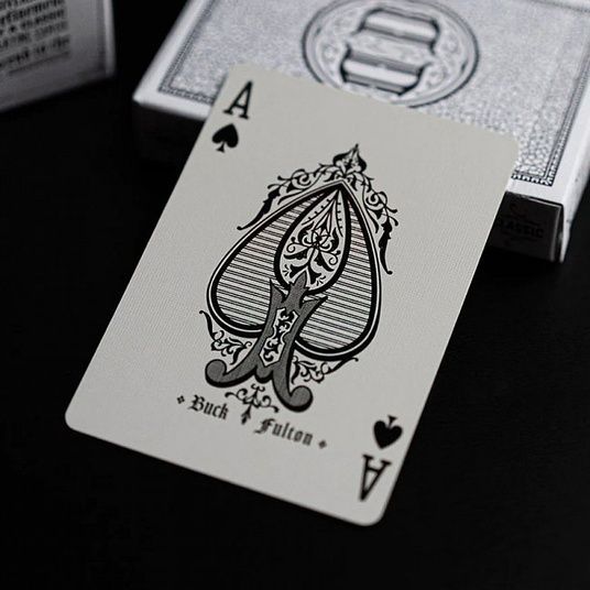 Купити Покерні карти Smoke & Mirrors White/Black by Dan&Dave в