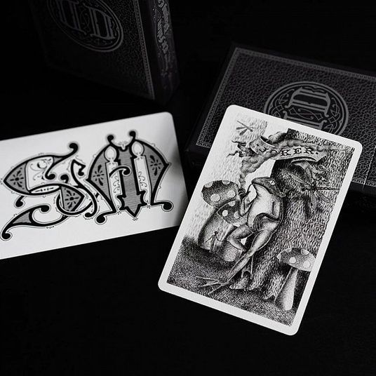 Купити Покерні карти Smoke & Mirrors White/Black by Dan&Dave в